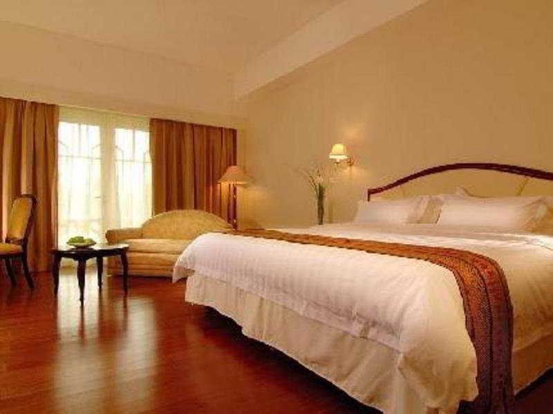 Mason Pine Hotel Bandung Padalarang Buitenkant foto